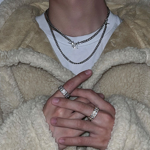 Double-Layered Four-pointed Star Necklace Double-Layered Four-pointed Star Necklace