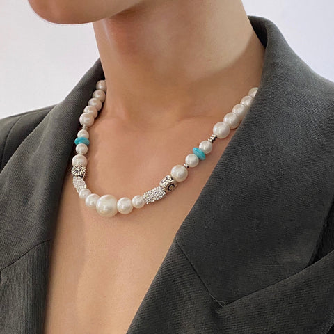 Daisy Pearl Necklace Daisy Pearl Necklace