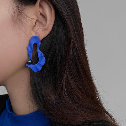 Klein Blue Pearl Earrings Klein Blue Pearl Earrings